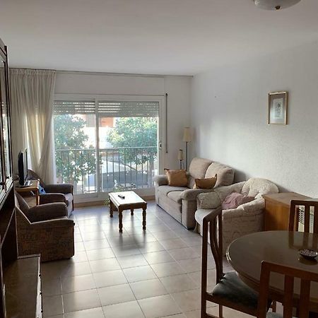 Apartamento Apartamento Cambrilsfornia Exterior foto